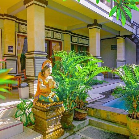 Adi Homestay Canggu Buitenkant foto