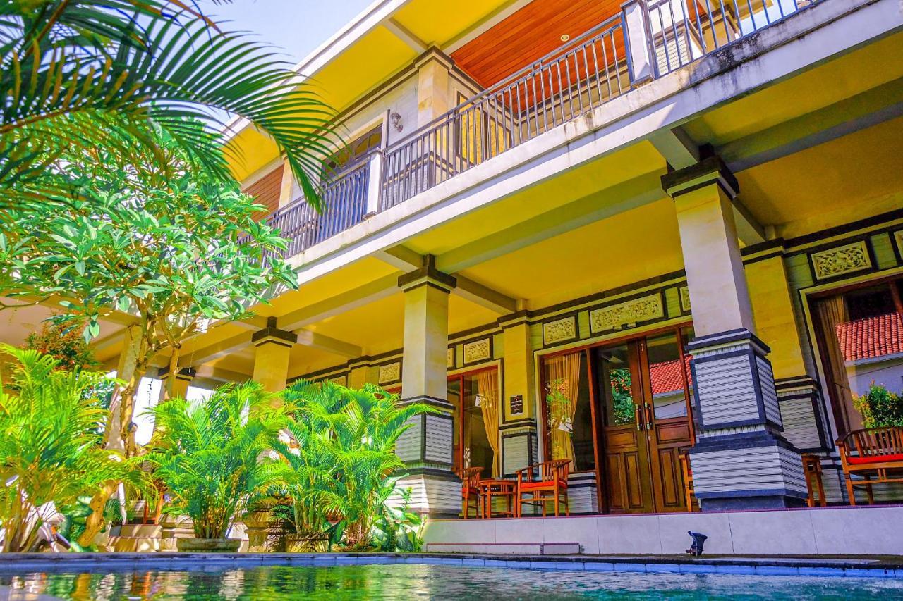 Adi Homestay Canggu Buitenkant foto