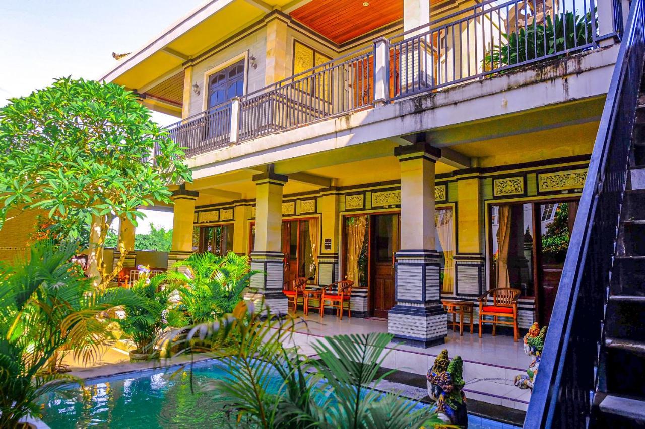 Adi Homestay Canggu Buitenkant foto