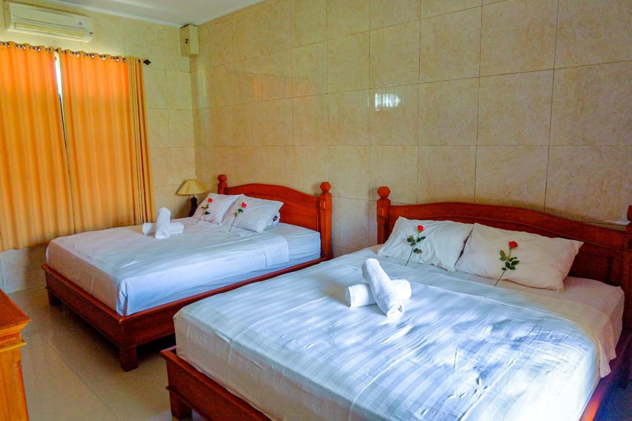 Adi Homestay Canggu Buitenkant foto