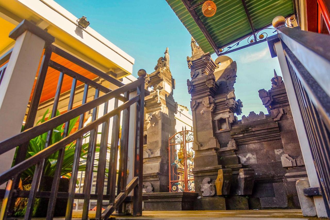 Adi Homestay Canggu Buitenkant foto
