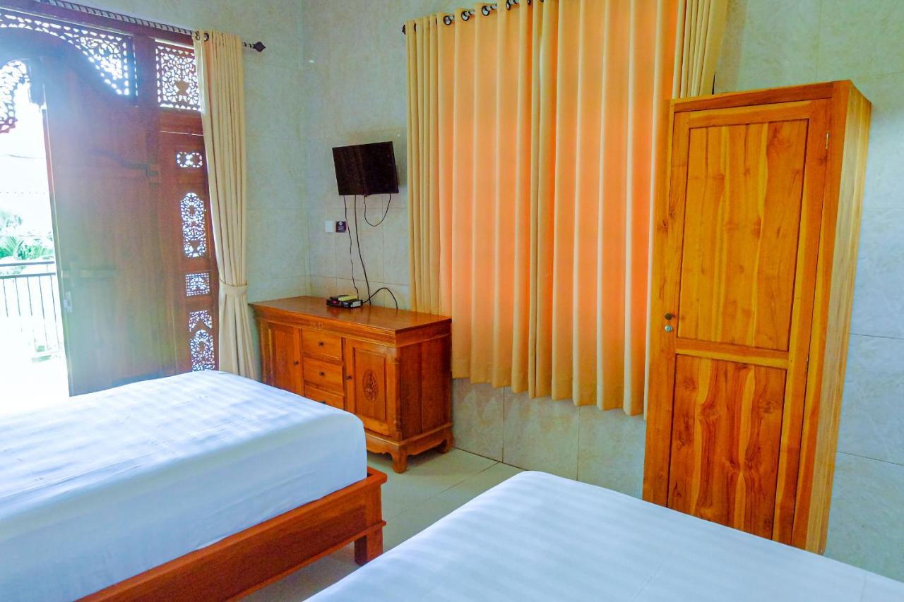 Adi Homestay Canggu Buitenkant foto