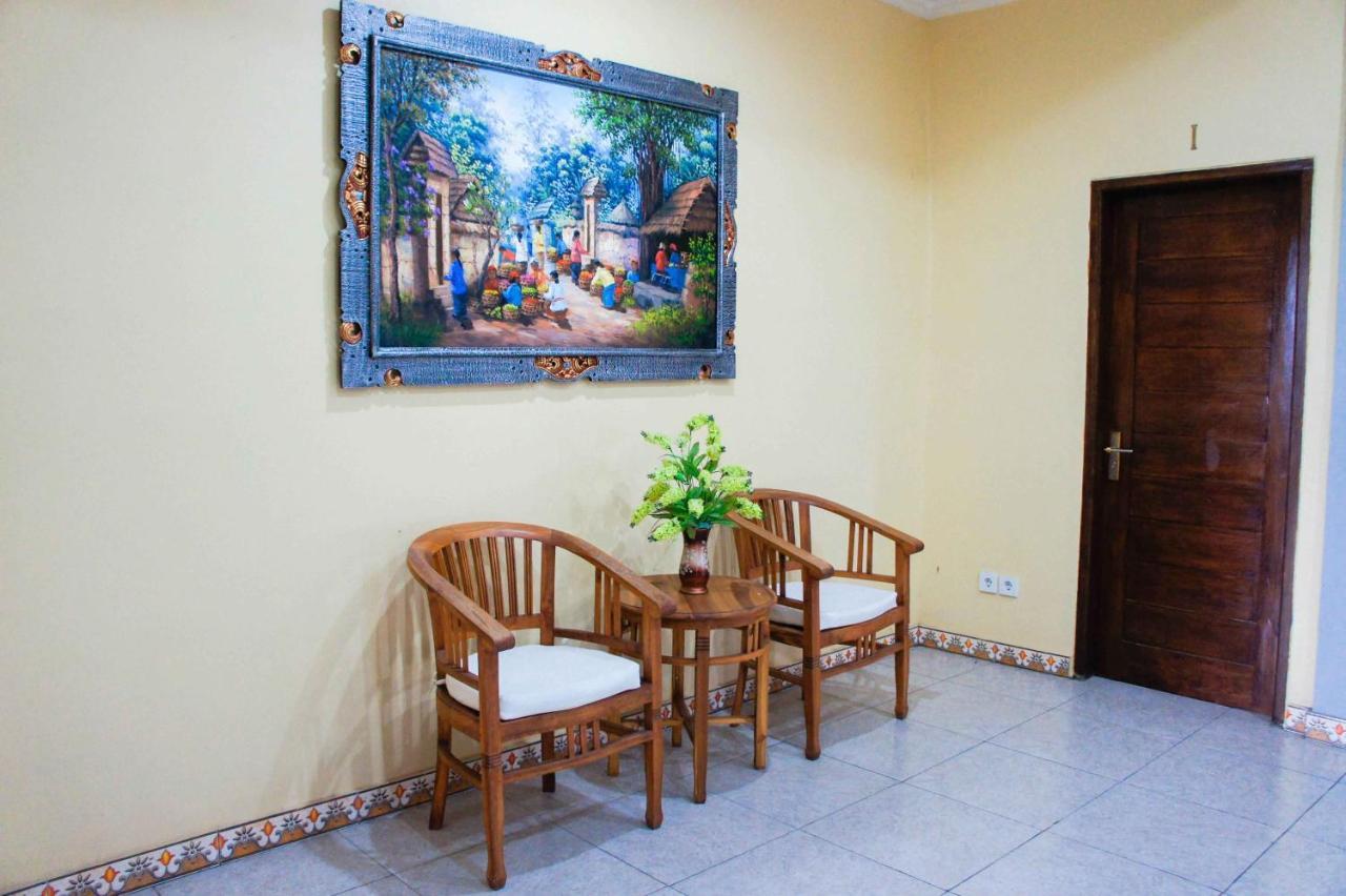 Adi Homestay Canggu Buitenkant foto