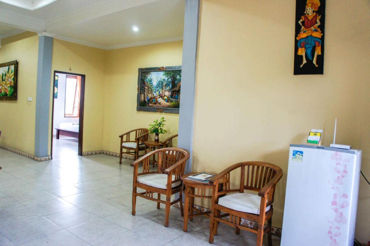 Adi Homestay Canggu Buitenkant foto